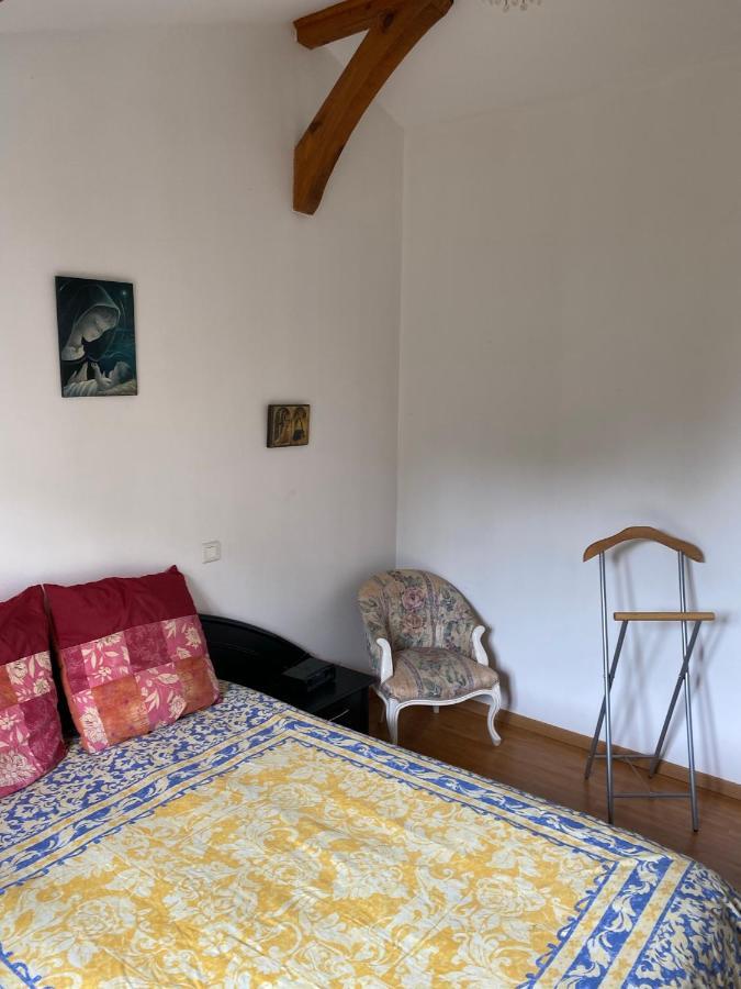 לינה וארוחת בוקר Saint-Pée-sur-Nivelle Ilargi Argi מראה חיצוני תמונה